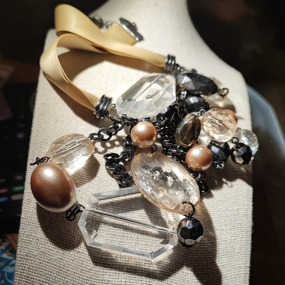 NY Co Ribbon Lucite Bauble Oversized Statement Necklace Faux Pearls Gunmetal - Picture 15 of 15